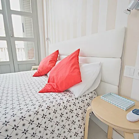 Malagaurbanrooms - View * Málaga