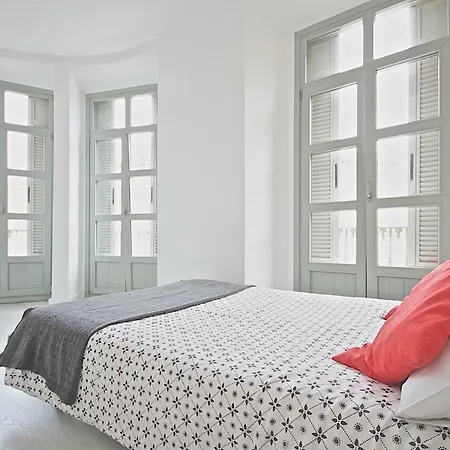 Malagaurbanrooms - View Daire *