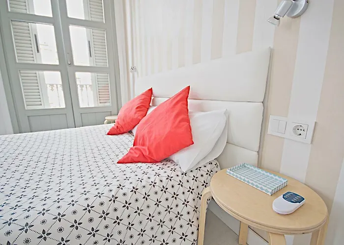 Malagaurbanrooms - View * Málaga