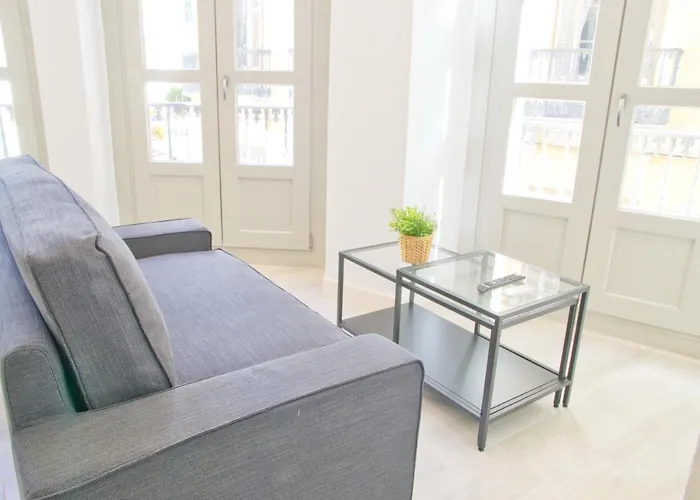 Malagaurbanrooms - View Lägenhet *