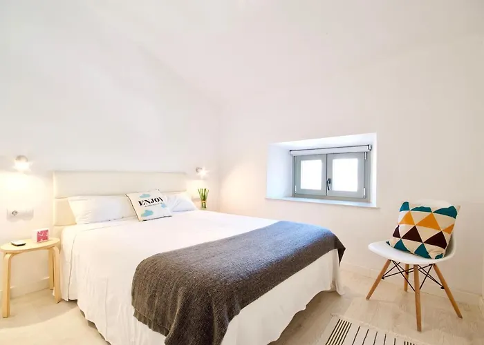 Malagaurbanrooms - View * Málaga